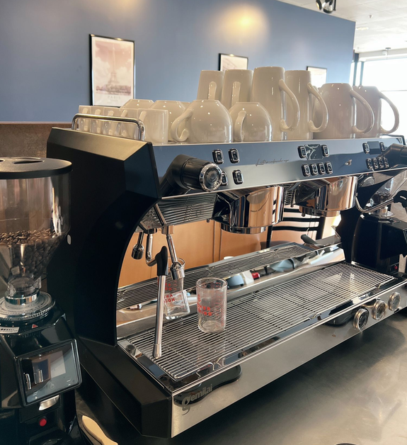Heavy Duty Three Group Commercial Three Head Espresso Machine With Multiple Steam Wands